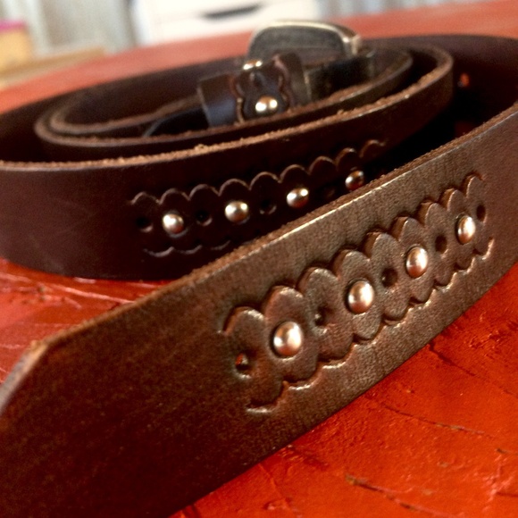 Dark Brown Studded Etched Belt M/L - Picture 1 of 11